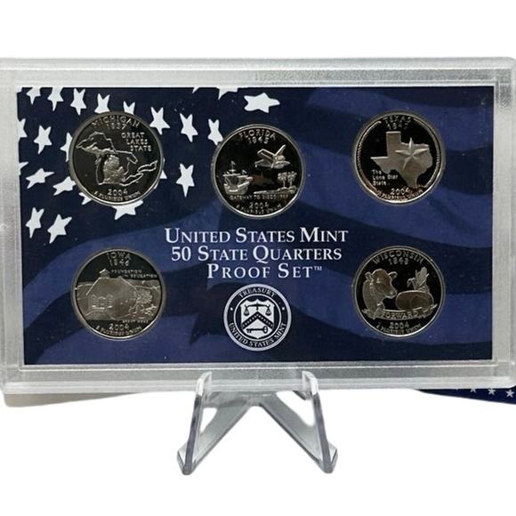 2004 US Mint State Quarters Proof Set Holiday Heritage Collection - Picture 3 of 8
